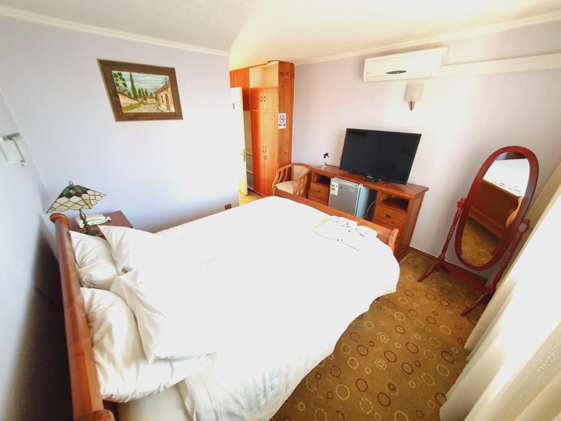 Hotel San Felipe El Real Экстерьер фото